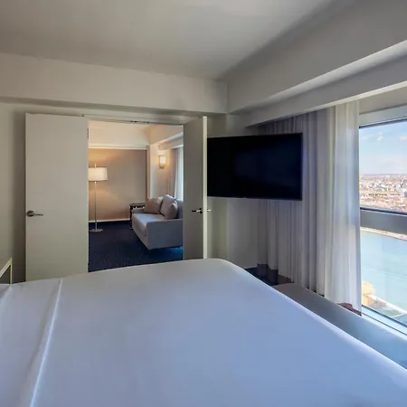 Millennium Hilton New York One Un Plaza Hotel Exterior foto